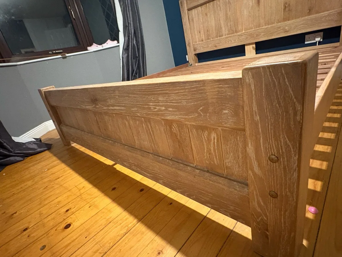 Bedroom furniture - Image 3