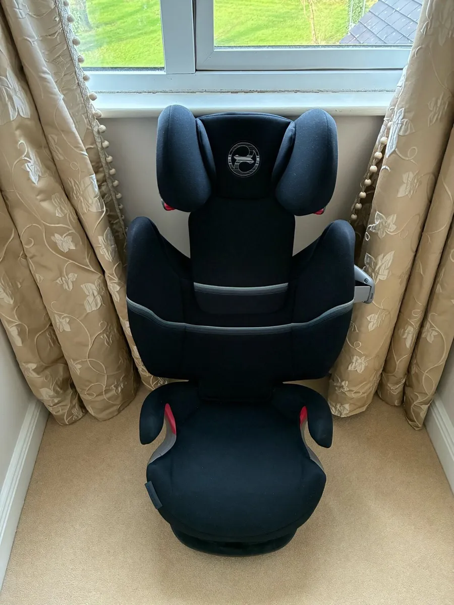 Child’s car seat