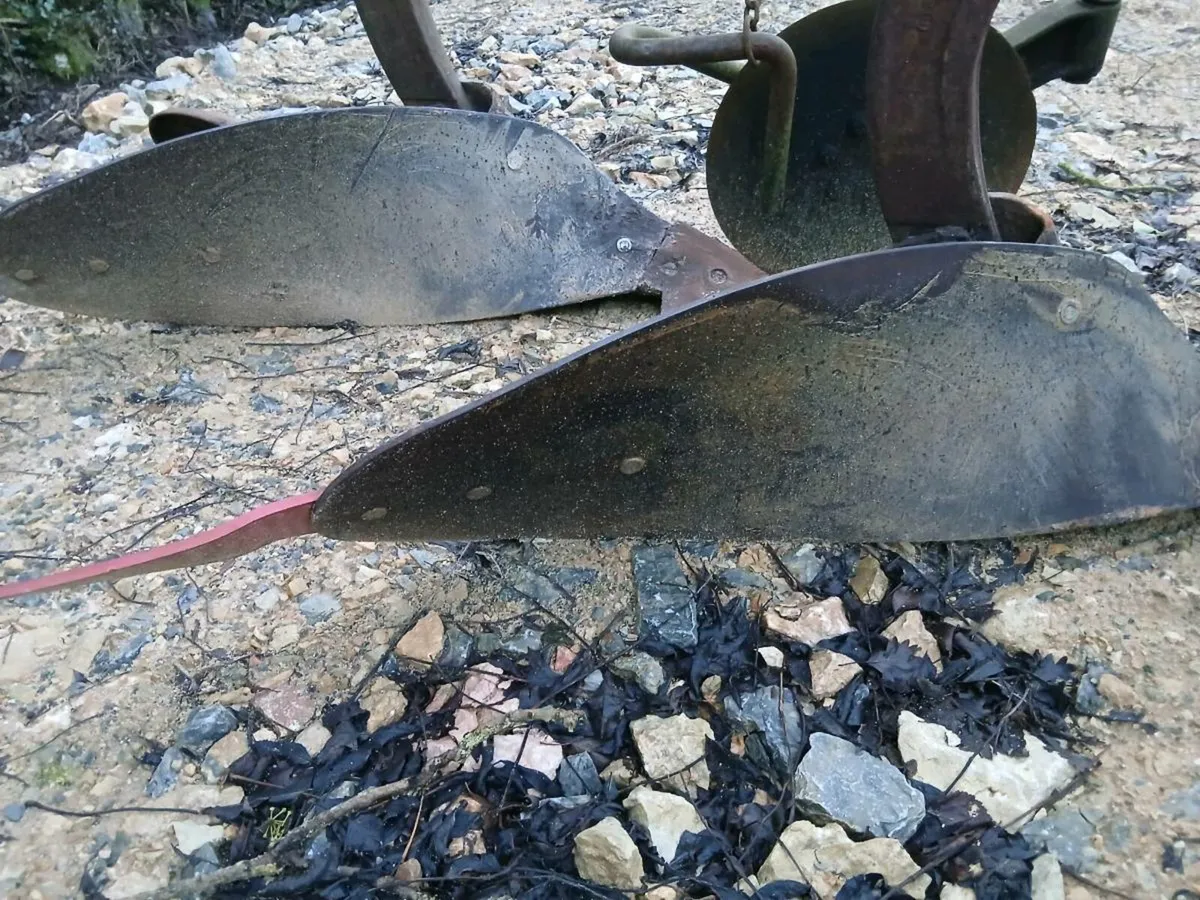 Ferguson 3 furrow plough - Image 4