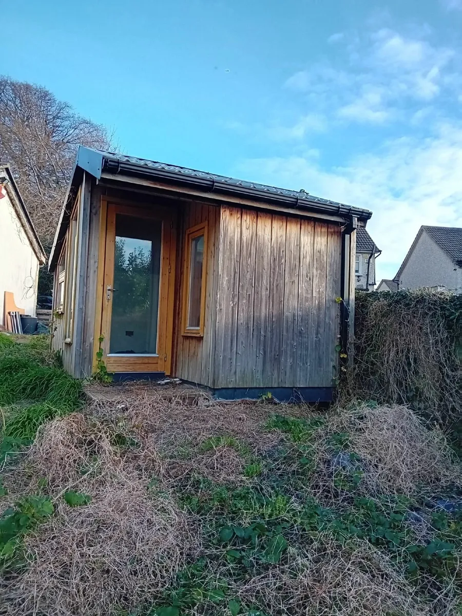 Outdoor office - Image 2