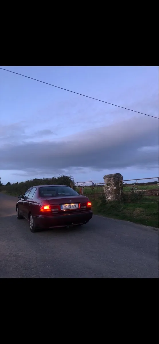 Toyota Carina E 2.0 D-Turbo - Image 2