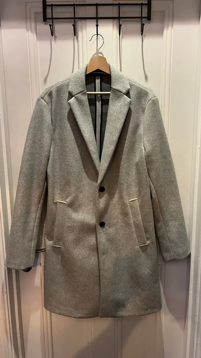 Men's coats - Image 1