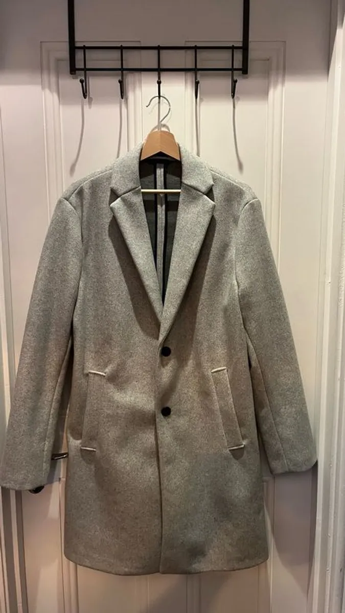 Men's coats - Image 2