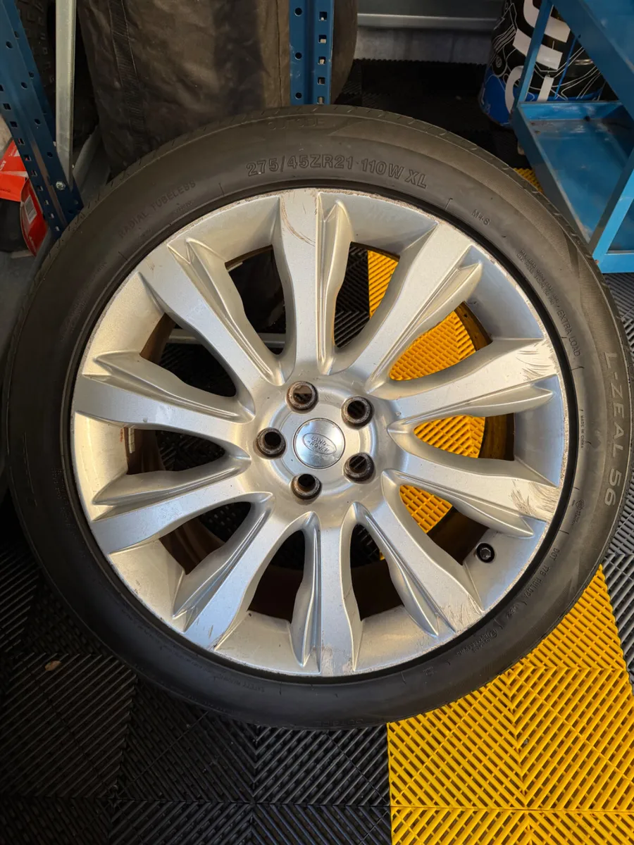 2014 Rangrover genuine alloy wheels - Image 2