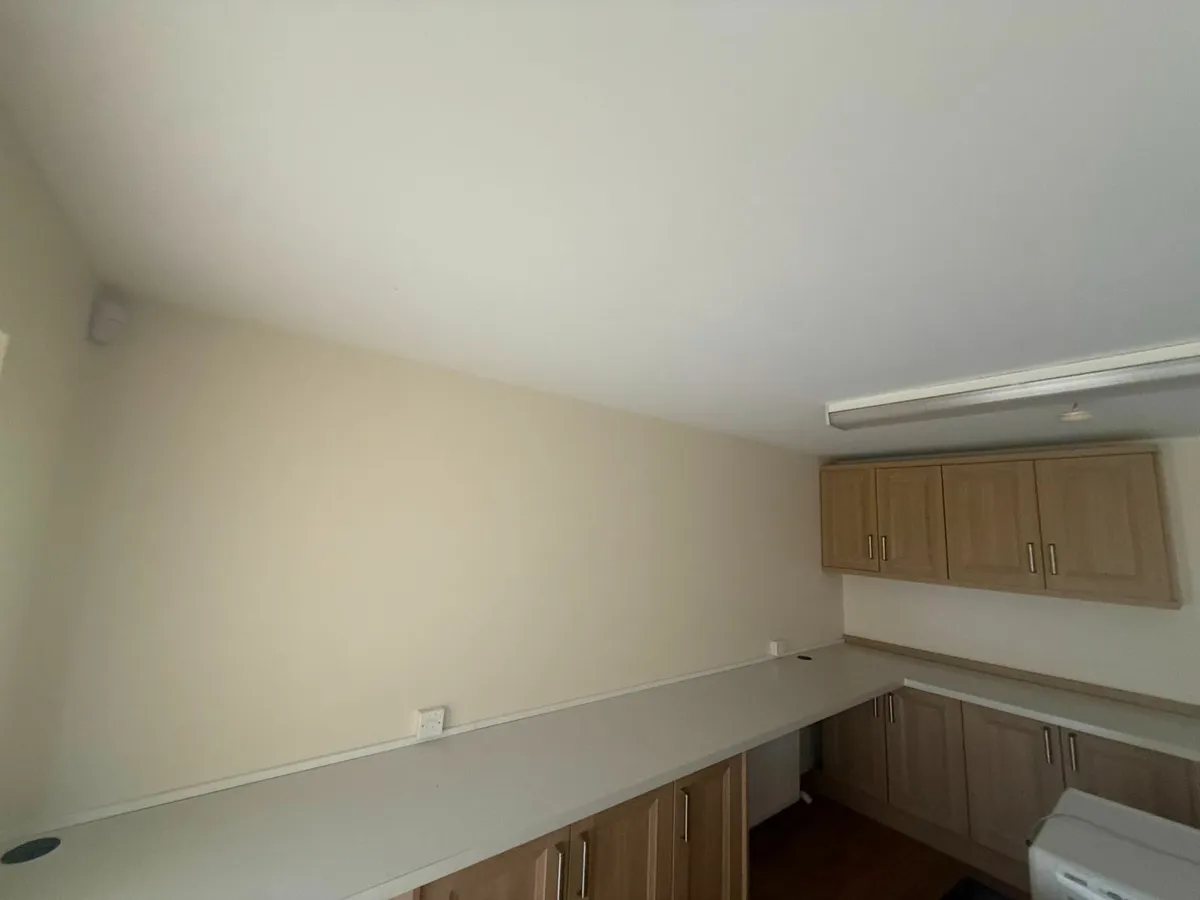 Kitchen cabinets - Image 4