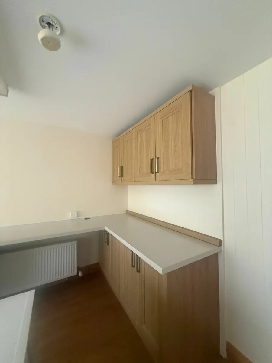 Kitchen cabinets - Image 2