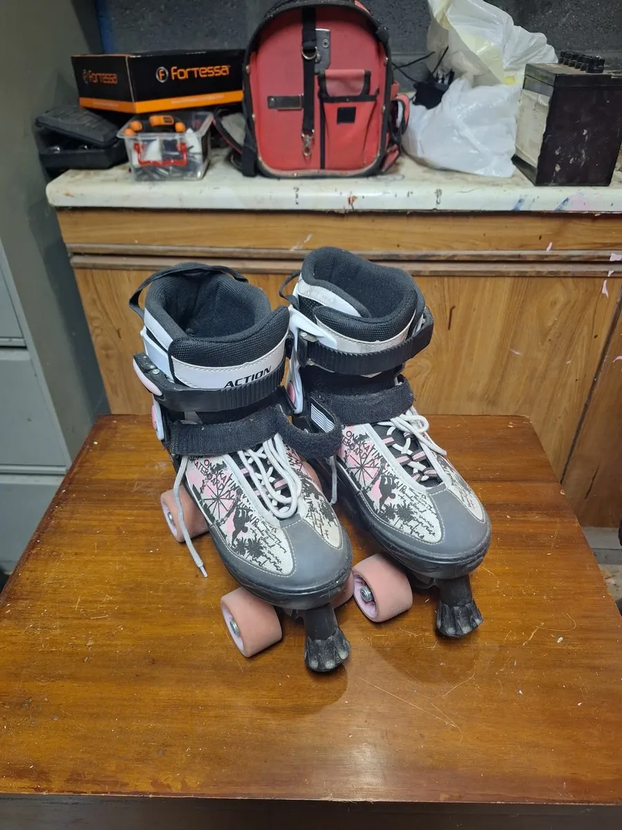 Roller skates - Image 2