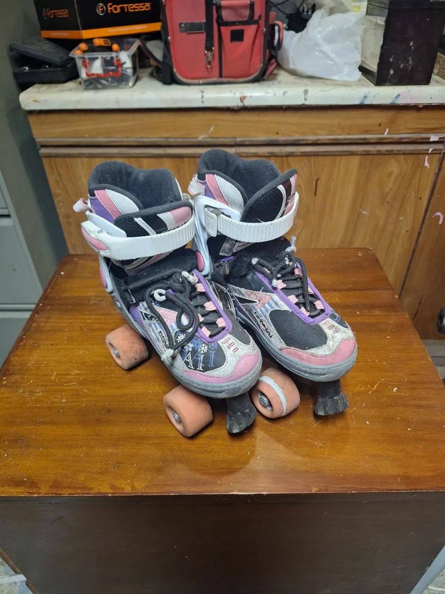 Roller skates - Image 3