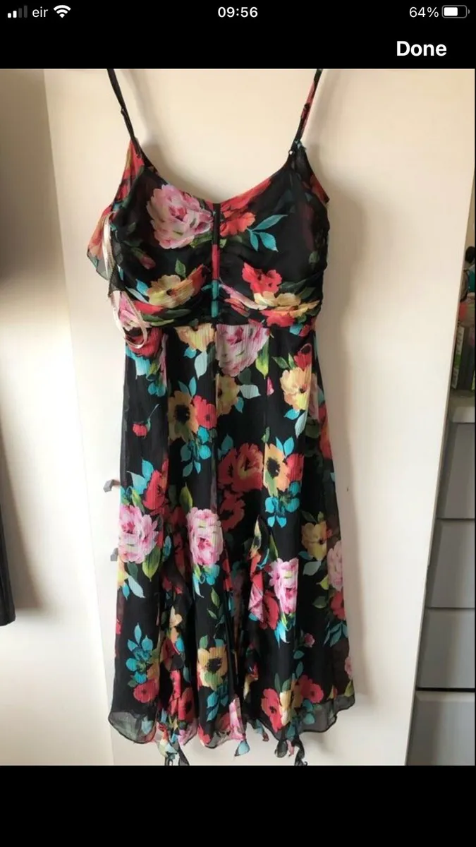 Ladies  Karen Millen dress suze 10 €20 - Image 2