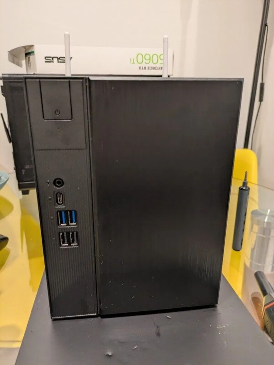 Deskmeet X600 - Arc Pro B50 - 32gb Ddr5 - 16gb Vram - Image 1