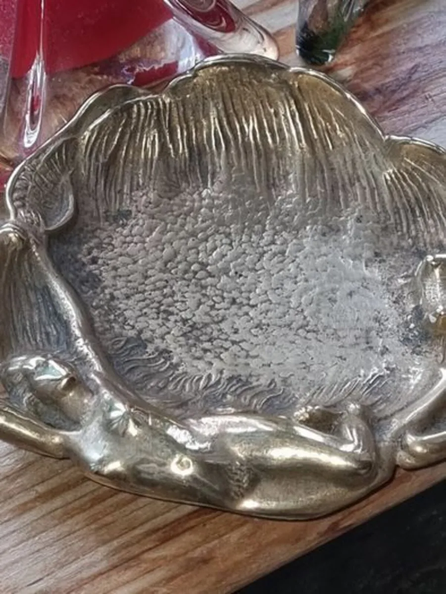 Antique Art Nouveau Cast Brass Naked Lady Ashtray - Image 3