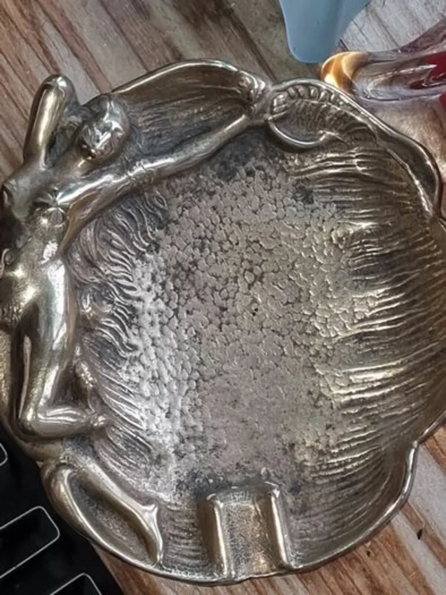 Antique Art Nouveau Cast Brass Naked Lady Ashtray - Image 4