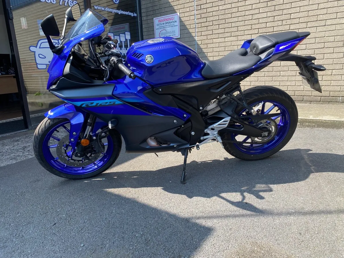 2024 Yamaha YZF 125 - Image 2