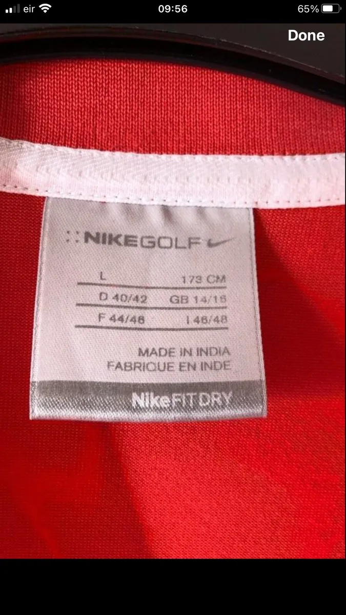 Ladies Nike top size 14/16 €5 - Image 3