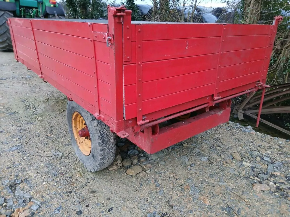 Tipping trailer - Image 1