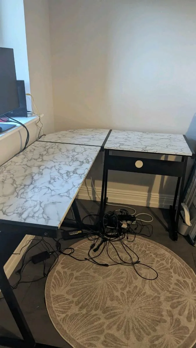 Office Table - Image 2