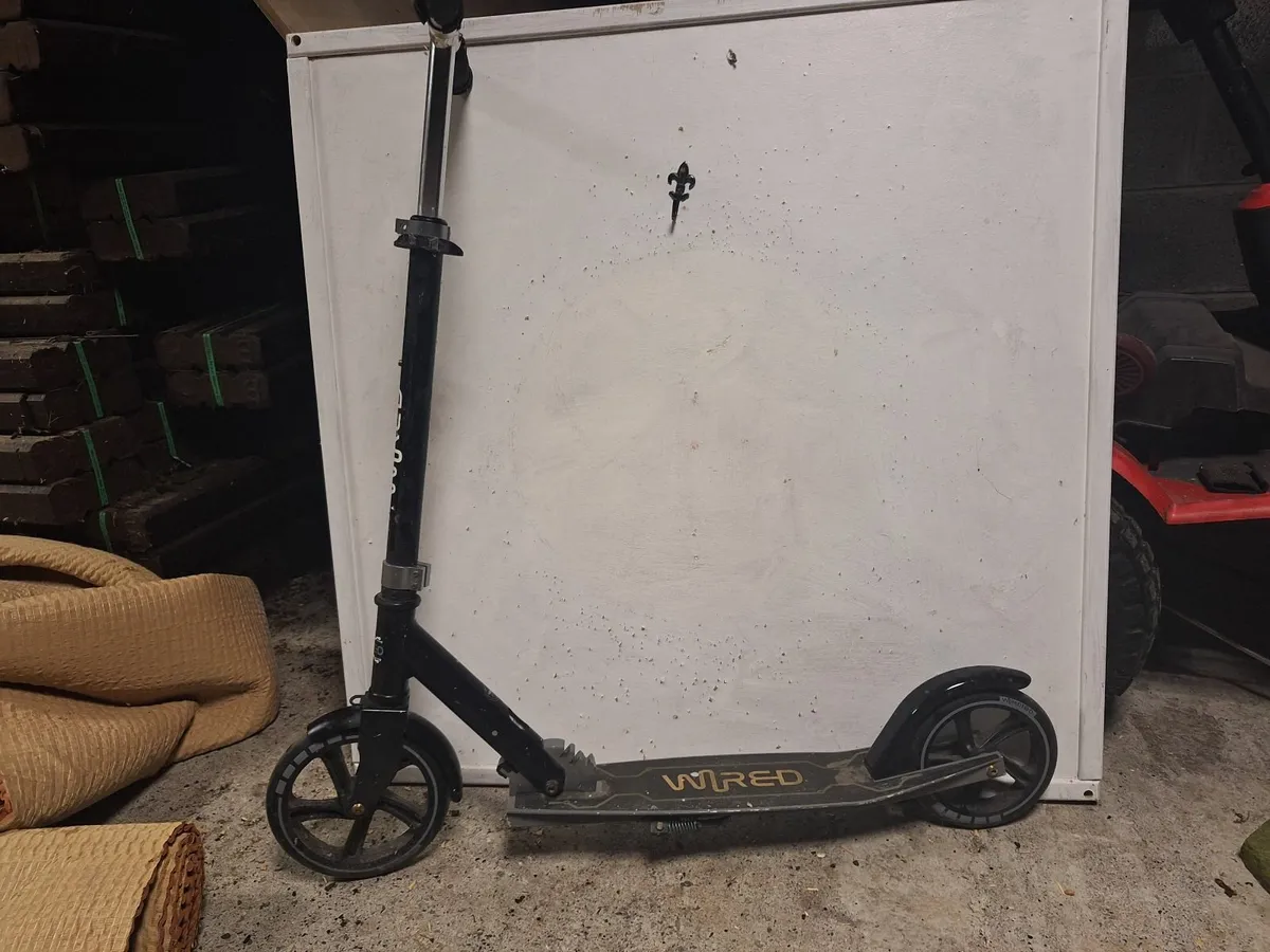 Wired Scooter - Image 2