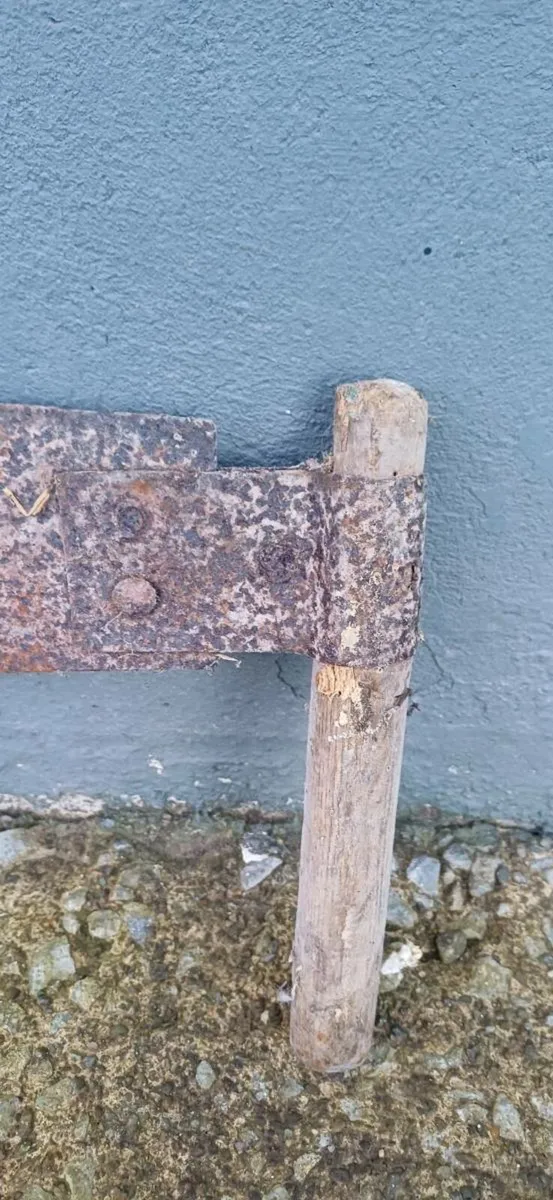 Vintage cross cut saw - Image 2