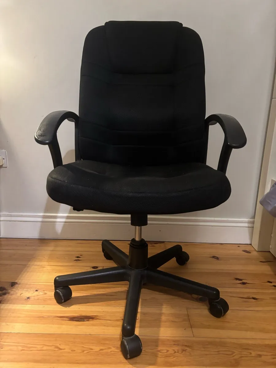 Office Chair - Image 1