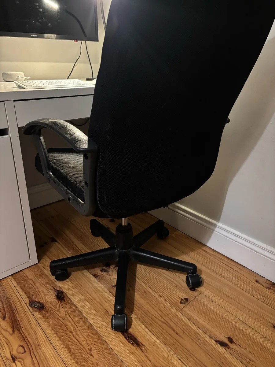 Office Chair - Image 2