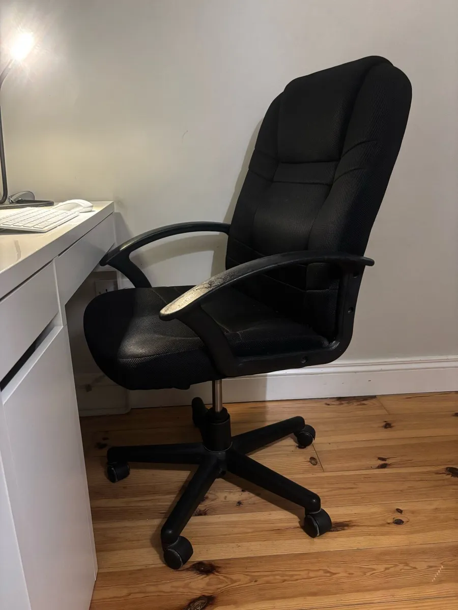 Office Chair - Image 3