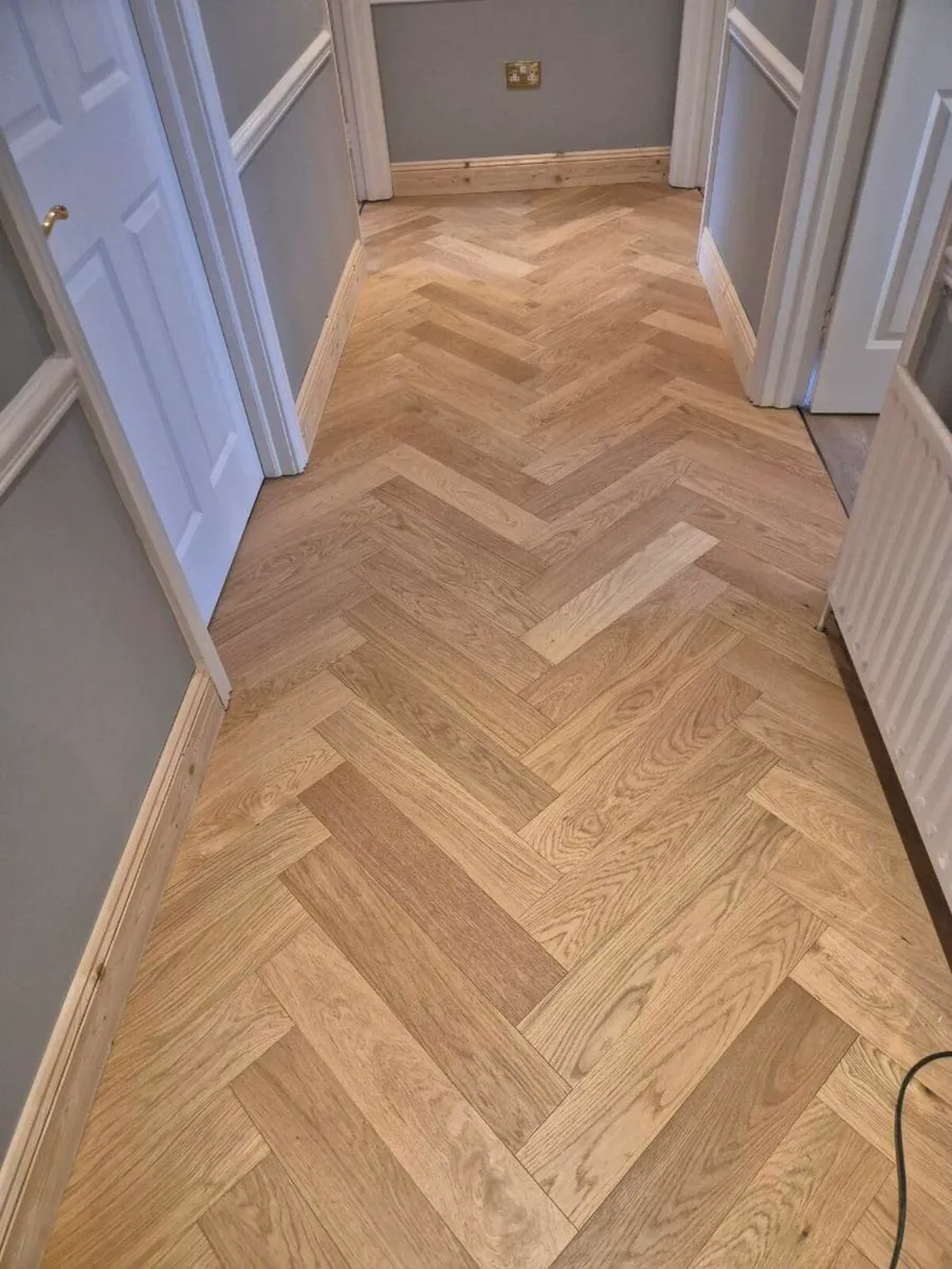 Laminate flooring and timber flooring - Image 4