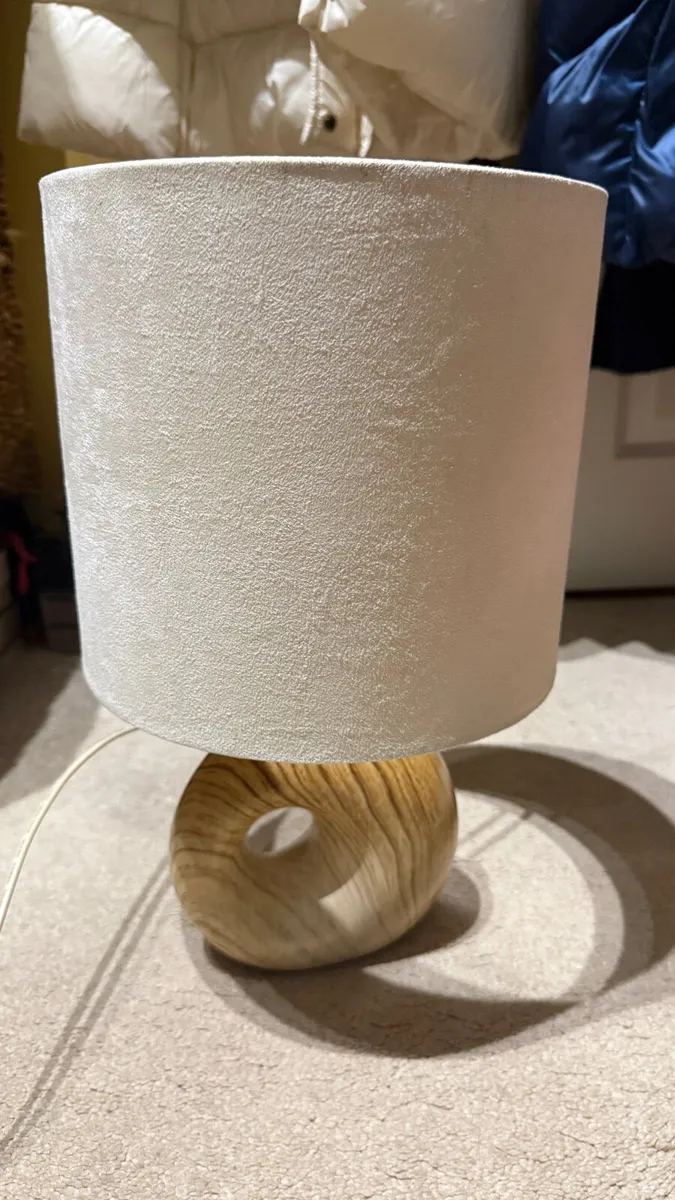 Bedside lamp - Image 1