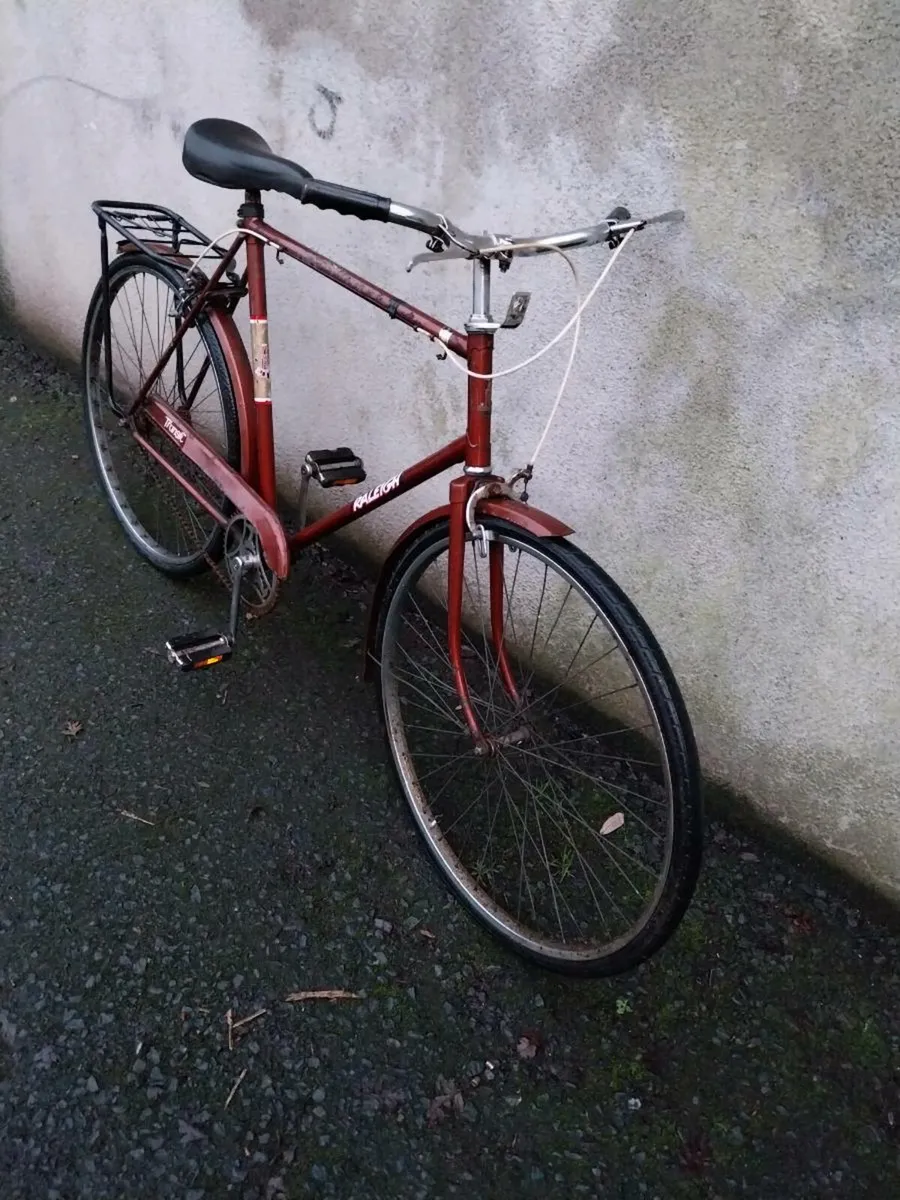 Mens Raleigh bike - Image 2
