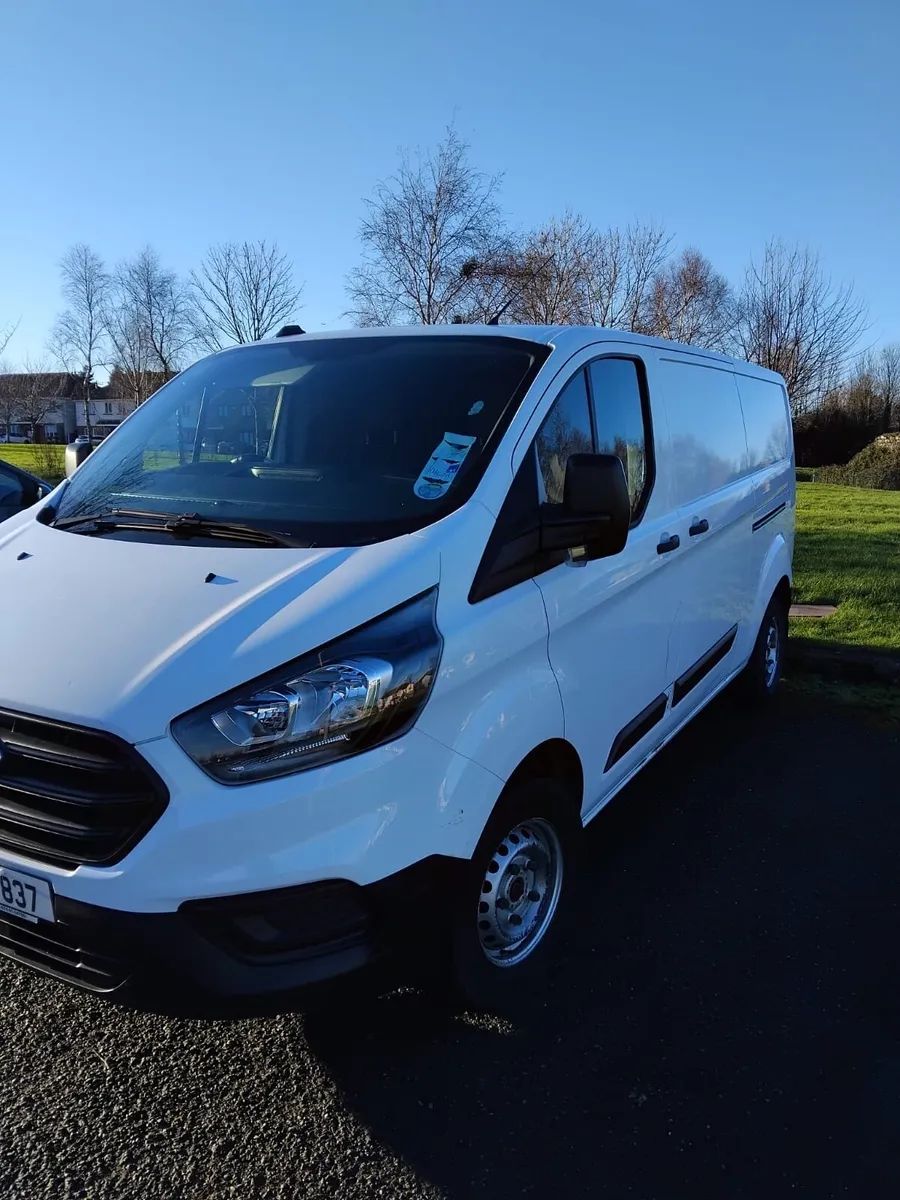 Ford Transit custom - Image 1