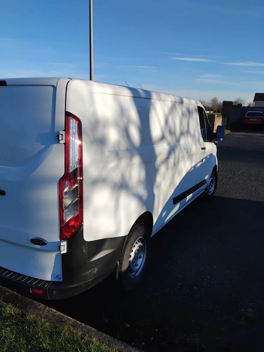 Ford Transit custom - Image 3