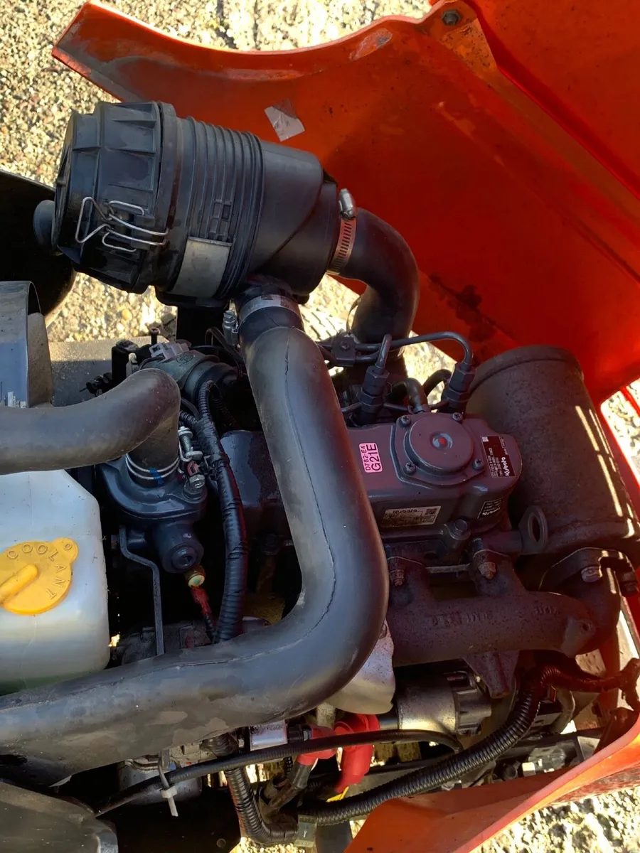KUBOTA G21E DIESEL RIDE-ON LAWNMOWER - Image 2