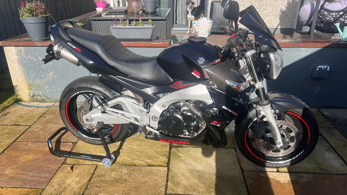 Suzuki GSR 600 - Image 1
