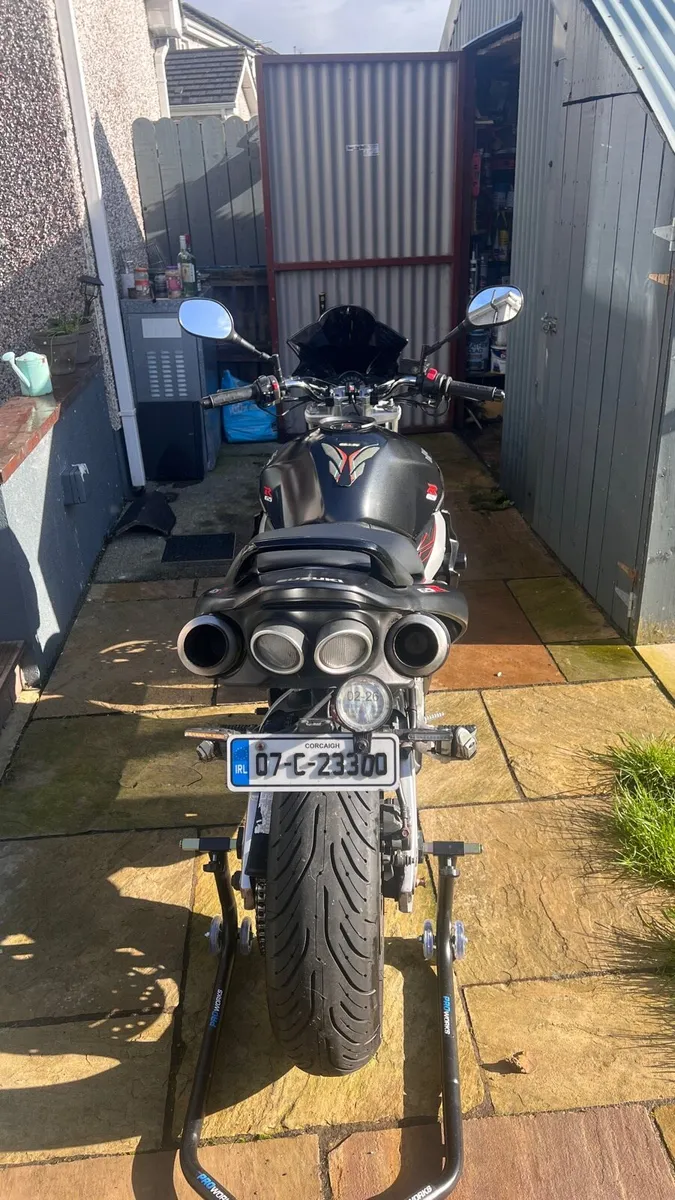 Suzuki GSR 600 - Image 4