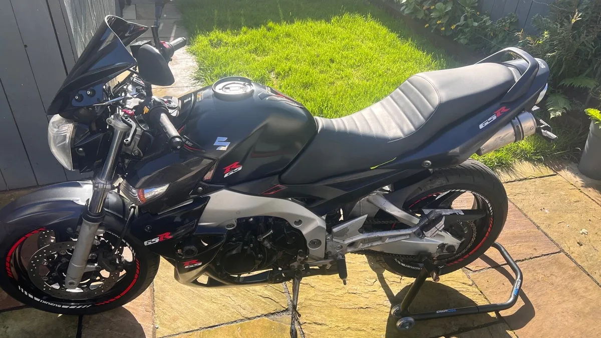 Suzuki GSR 600 - Image 3