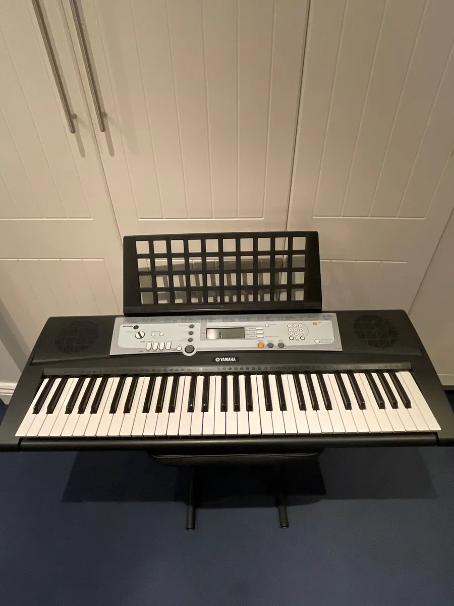 Yamaha YPT-200 keyboard piano electric - Image 1