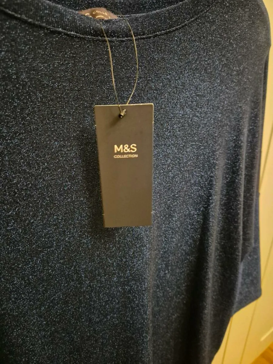 Ladies Top and Boots - Image 3