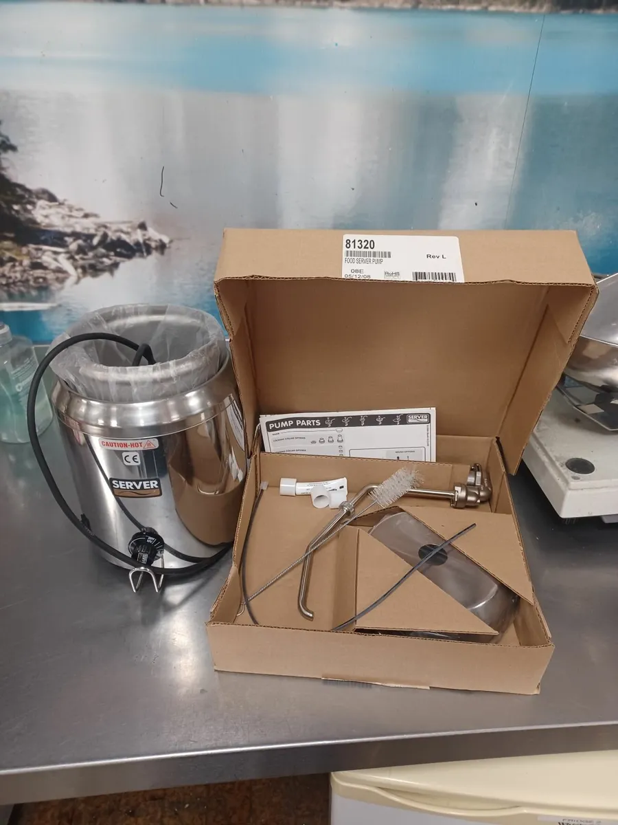 Server sauce warmer and pump new - Image 1