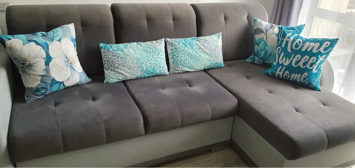 Pull Out Sofa Bed - Image 4