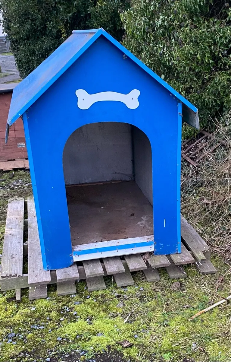 Dog house - Image 2