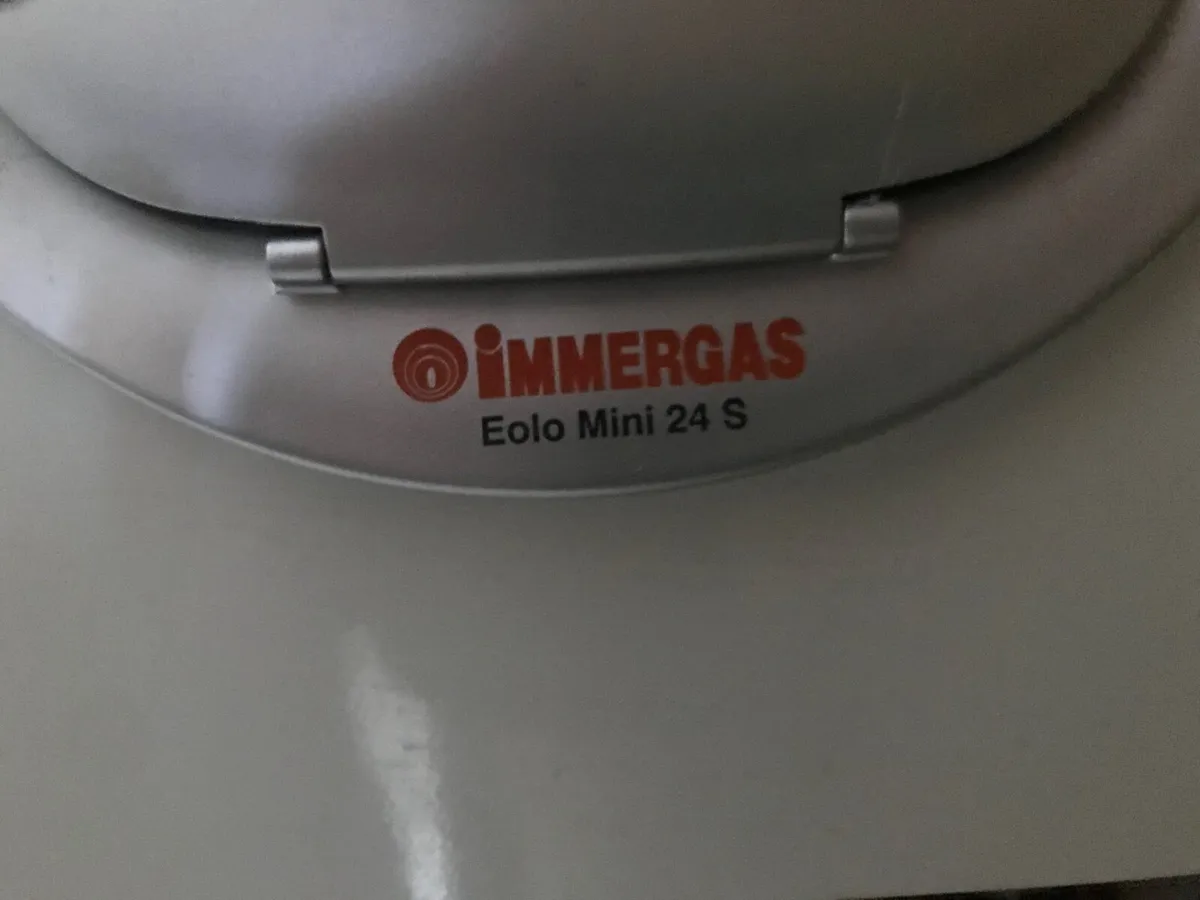 Gas boiler - Image 3