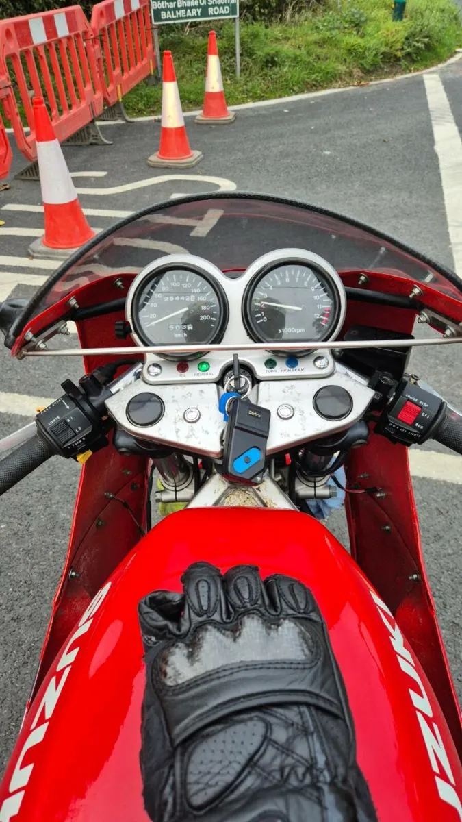 Suzuki Gs500e - Image 2