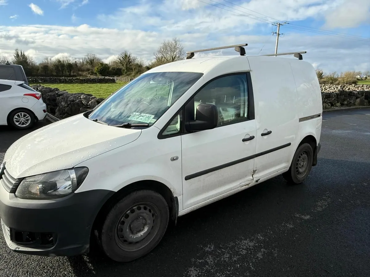 Volkswagen Caddy 2012 - Image 2