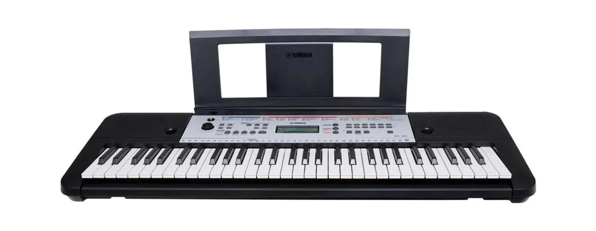 Yamaha Piano Keyboard - Ypt-260 - Image 3