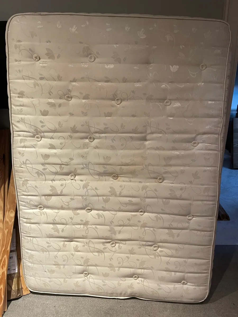 Very Thick Comfortable 4 Ft Small Double Mattress