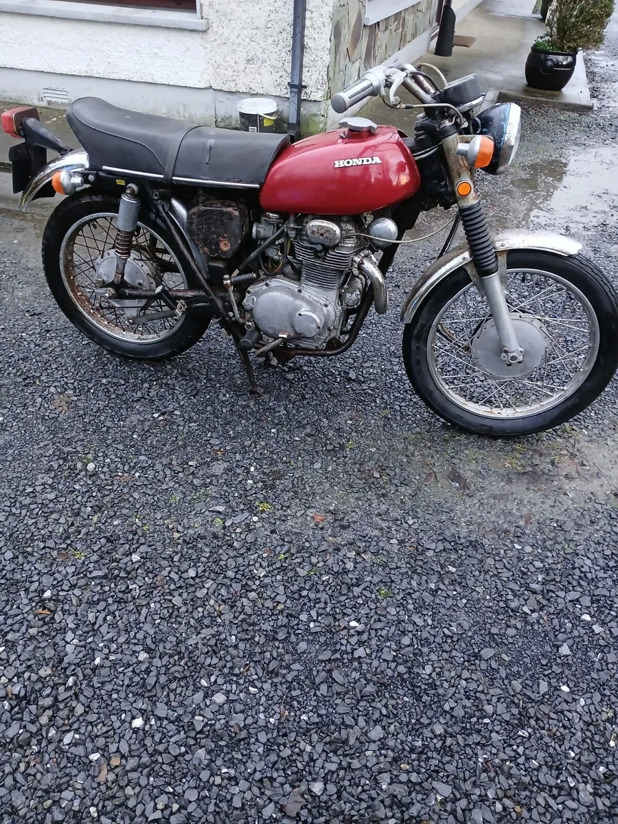 Honda CB 250 Irish Bike1974  Barn Find PROJECT - Image 4