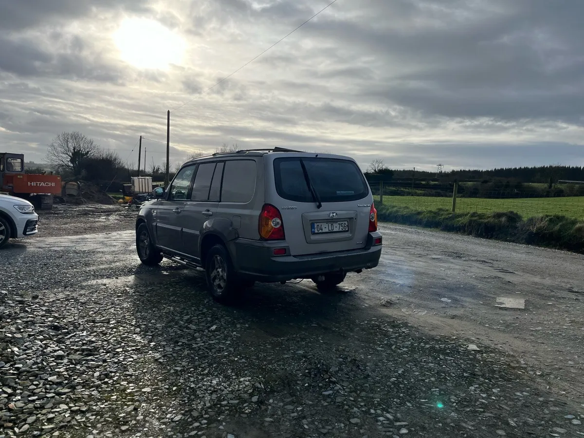 Hyundai terracan - Image 2