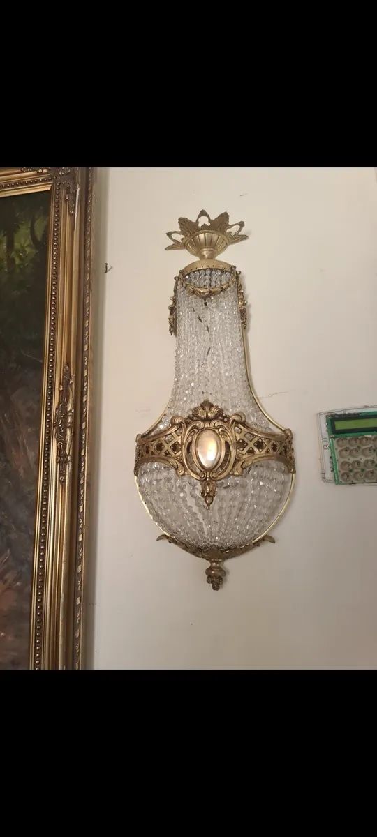 A pair of french vintage wall lights POSTAGE AVAIL - Image 4