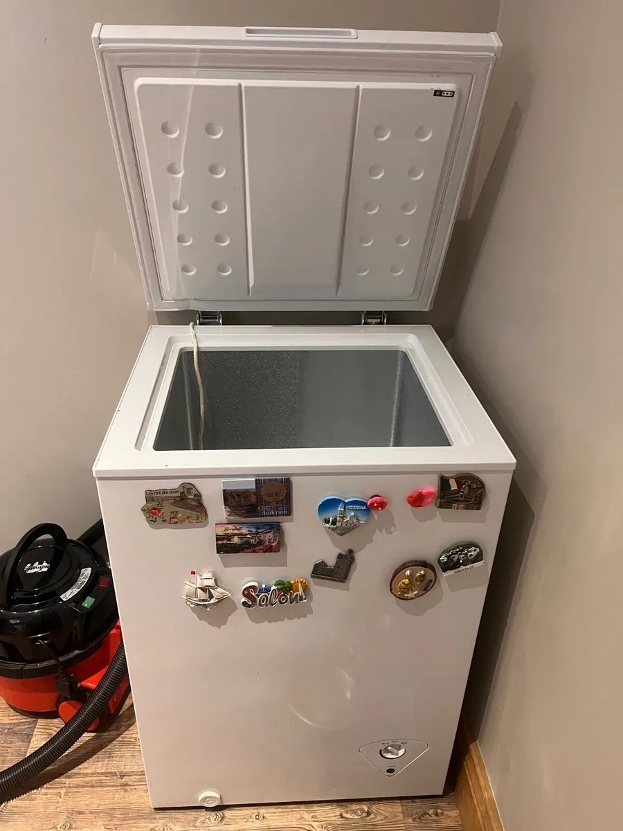 Chest Freezer - Image 4