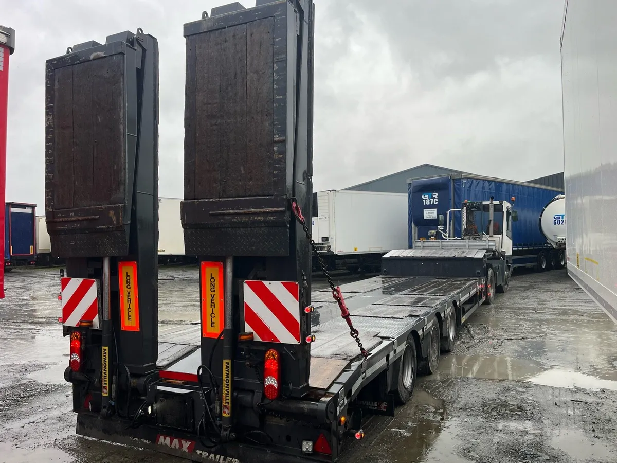 2009 Faymonville low loader - Image 4