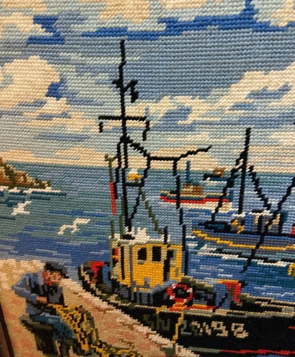 Stunning handmade framed tapestry - Image 2